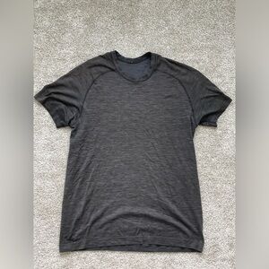 Lululemon Metal Vent Tech